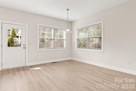 8 Thurland Avenue Asheville NC 28803