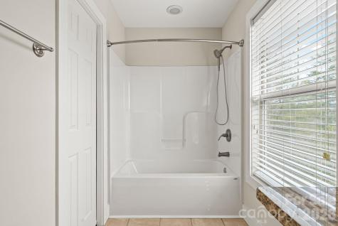 8 Thurland Avenue Asheville NC 28803