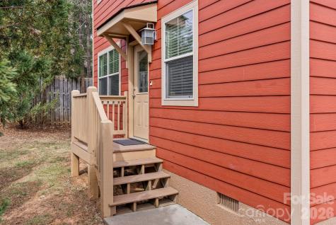 8 Thurland Avenue Asheville NC 28803