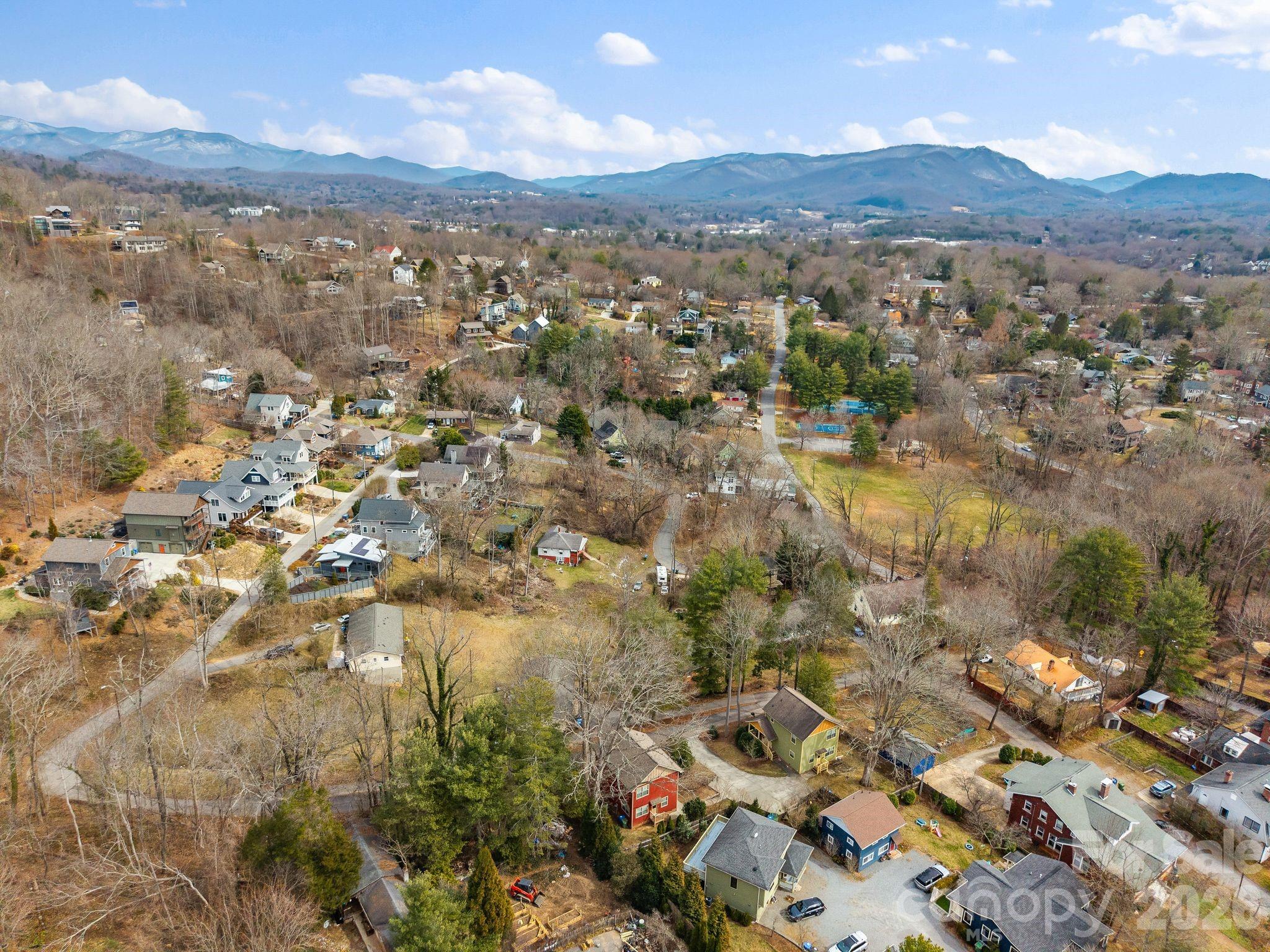 8 Thurland Avenue Asheville NC 28803