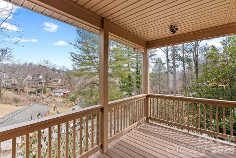 8 Thurland Avenue Asheville NC 28803