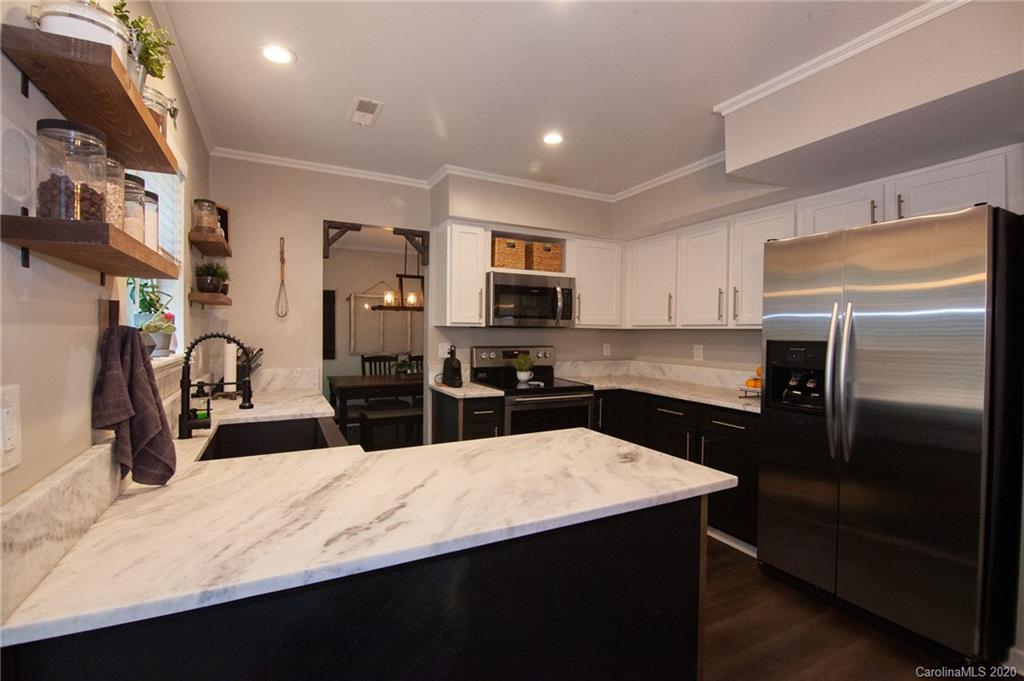 6905 Pin Oak Court Charlotte NC 28226
