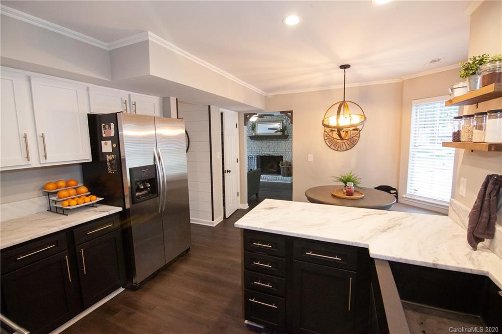6905 Pin Oak Court Charlotte NC 28226