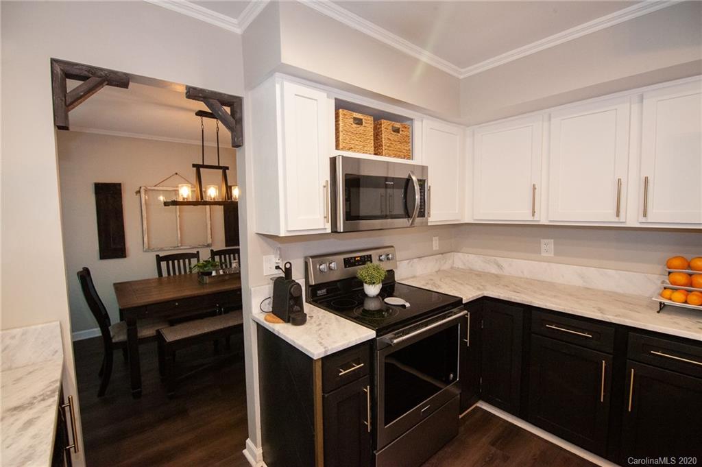 6905 Pin Oak Court Charlotte NC 28226