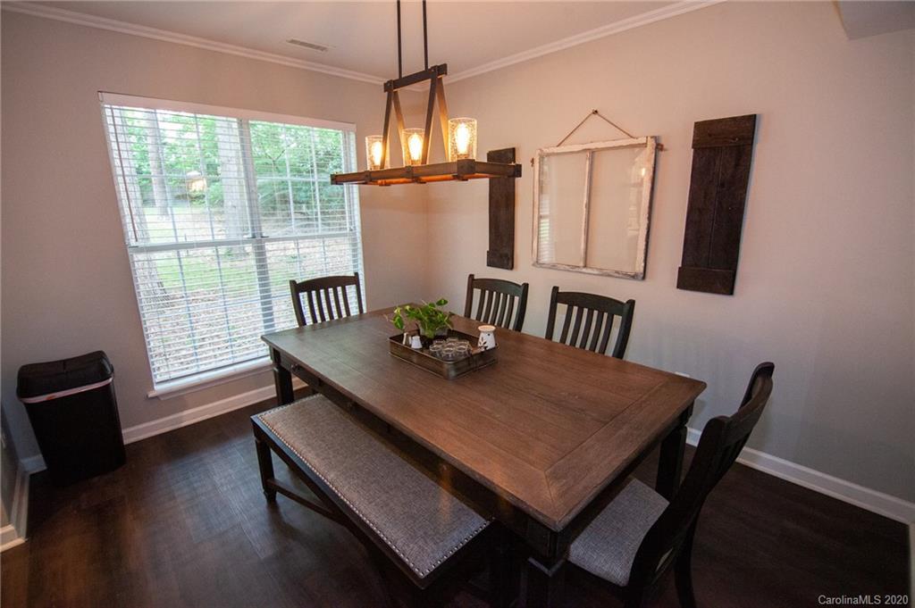 6905 Pin Oak Court Charlotte NC 28226