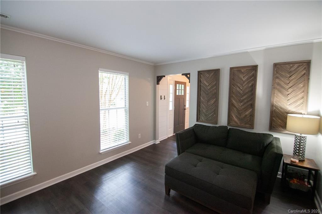 6905 Pin Oak Court Charlotte NC 28226