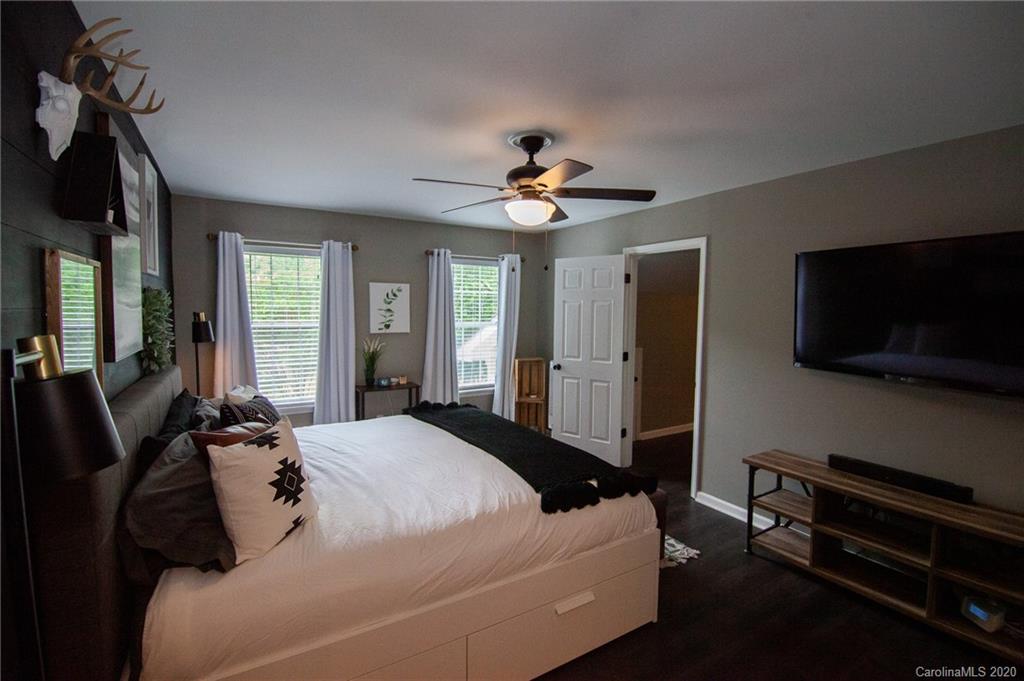 6905 Pin Oak Court Charlotte NC 28226