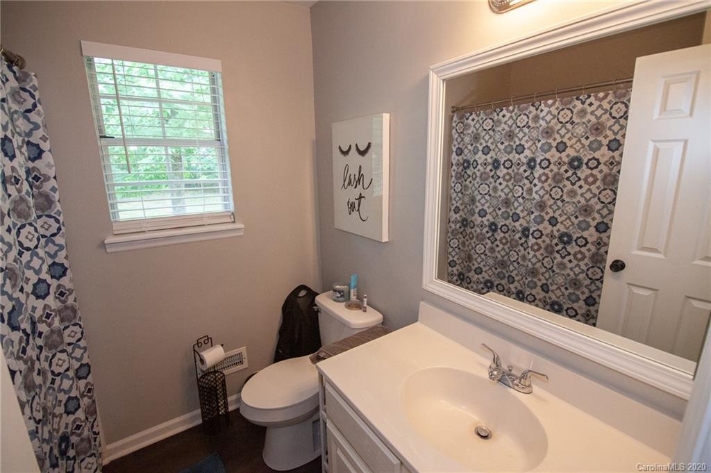 6905 Pin Oak Court Charlotte NC 28226