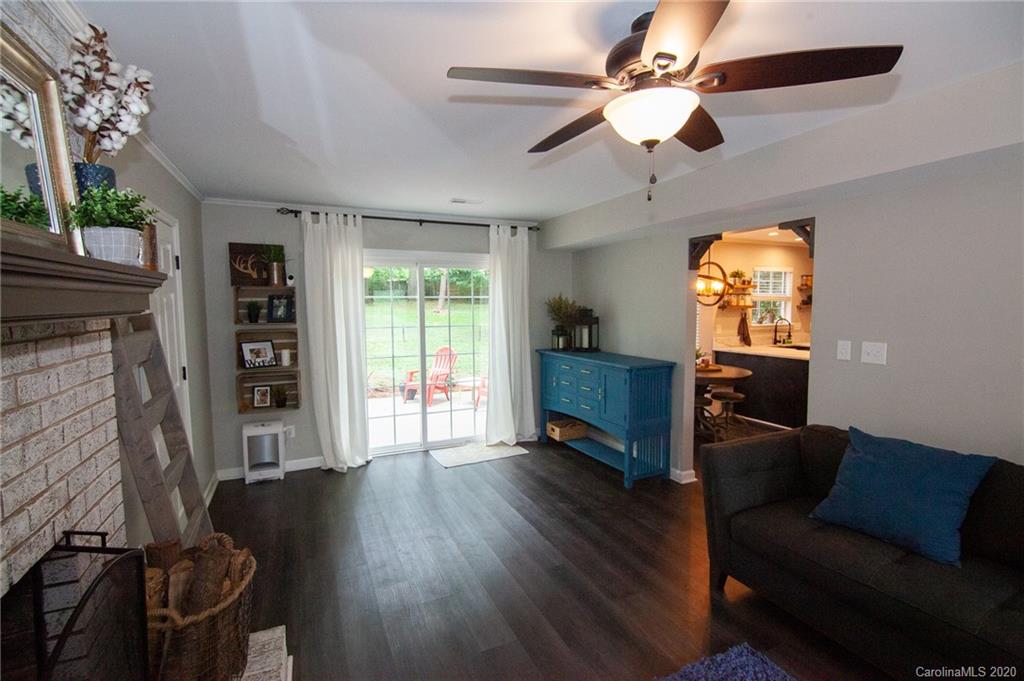 6905 Pin Oak Court Charlotte NC 28226
