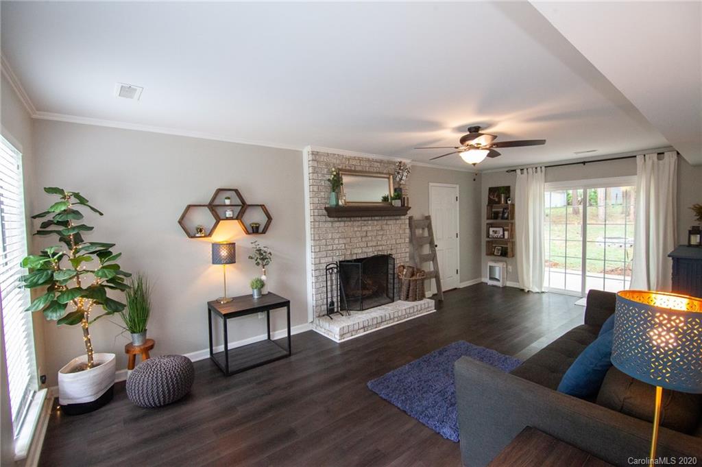 6905 Pin Oak Court Charlotte NC 28226