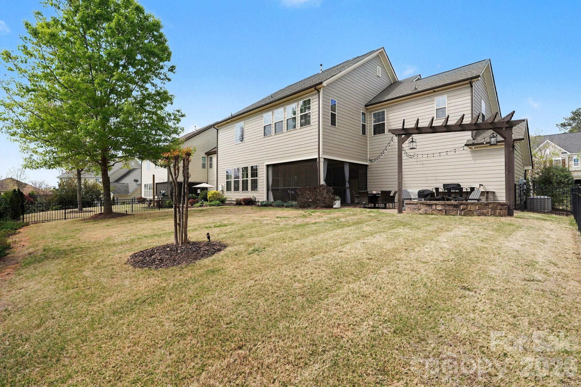 17005 Luvera Lane Charlotte NC 28278