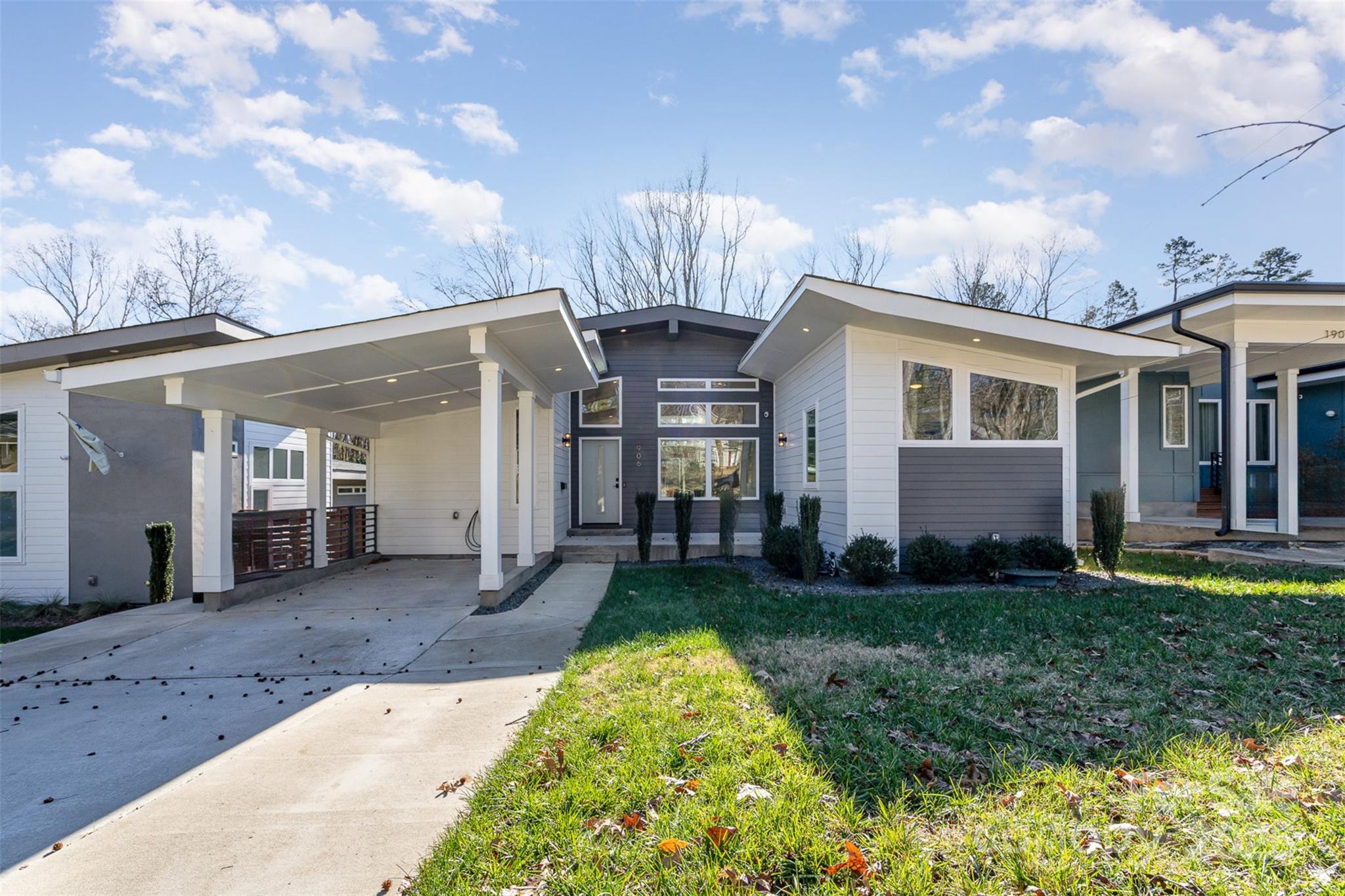 1906 Lakedell Drive Charlotte NC 28215