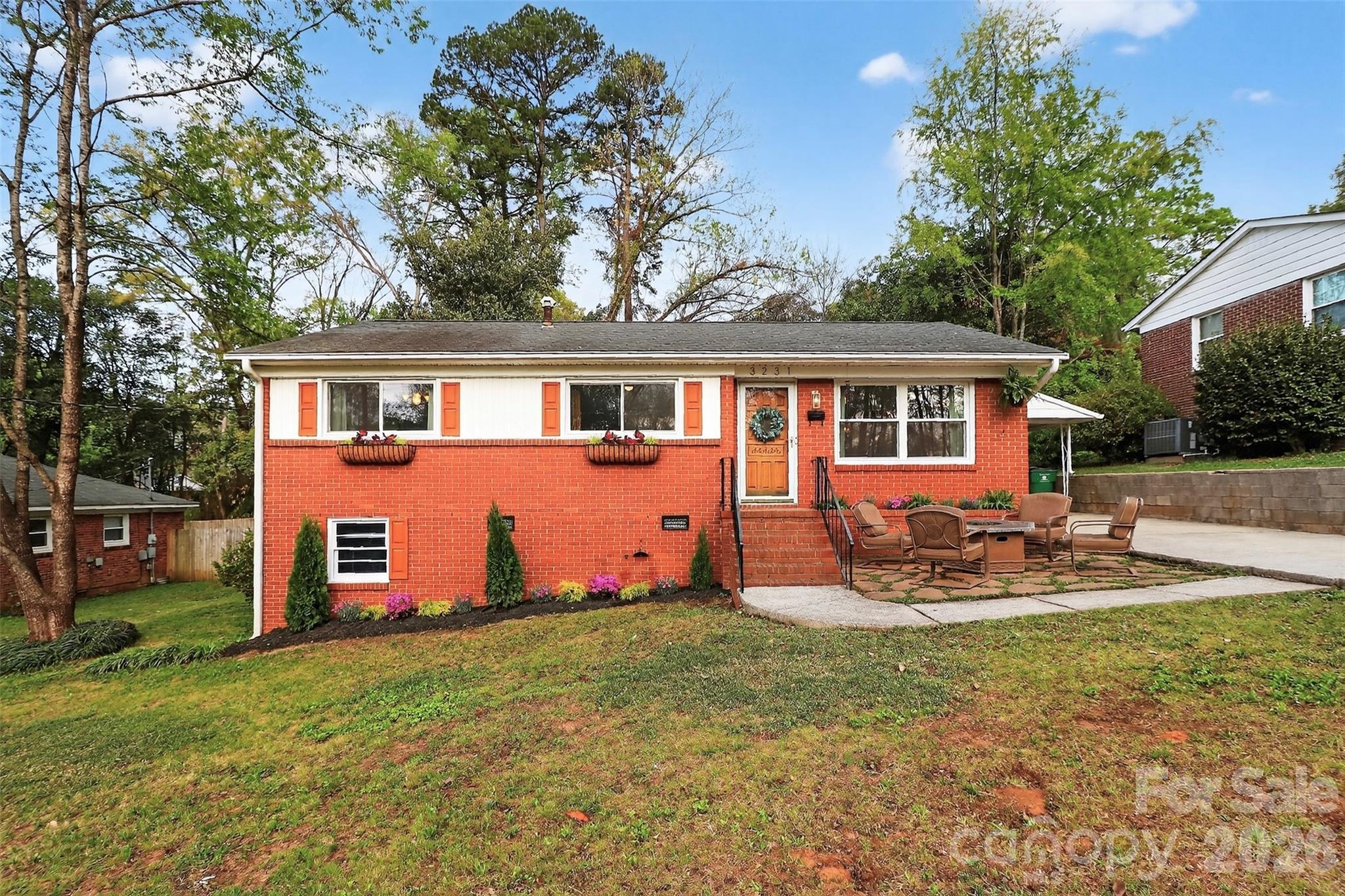 3231 Harrow Place Charlotte NC 28205