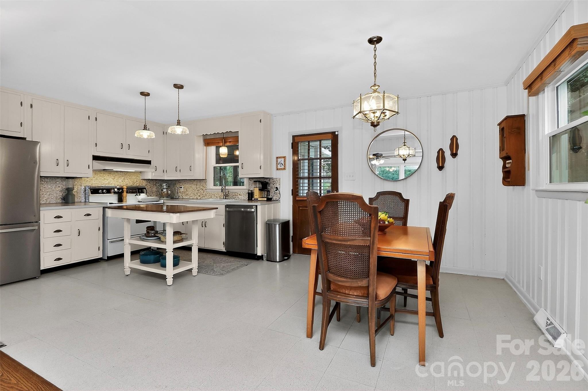 3231 Harrow Place Charlotte NC 28205
