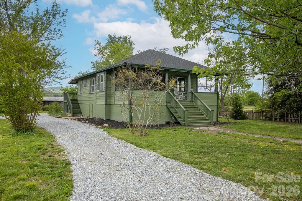 12 Sals Lane Brevard NC 28712