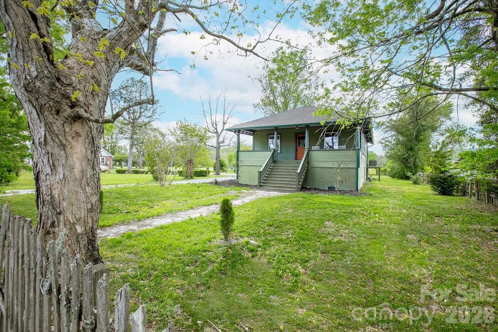 12 Sals Lane Brevard NC 28712