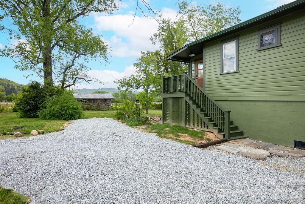 12 Sals Lane Brevard NC 28712