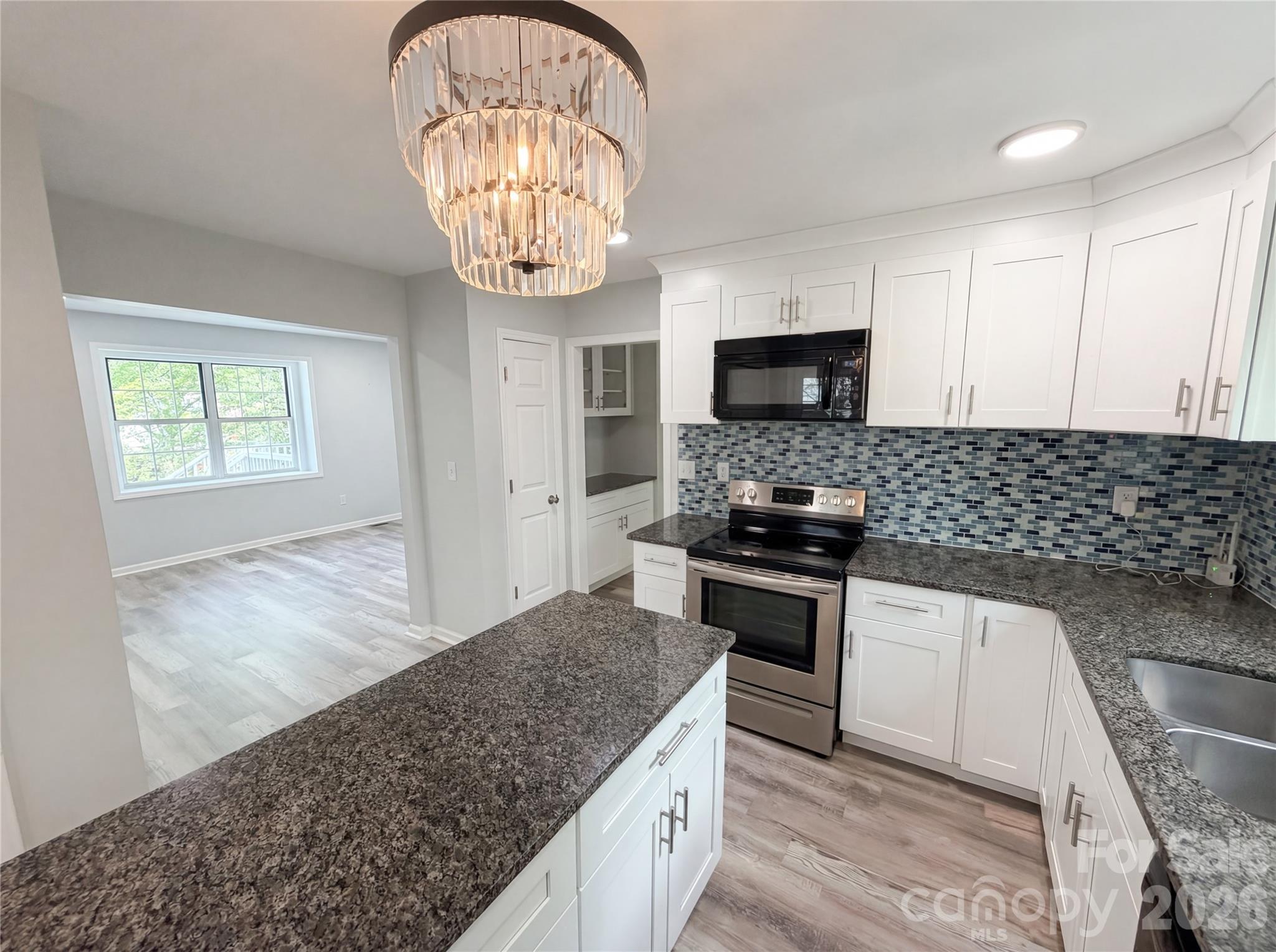 6628 Cool Water Court Charlotte NC 28215