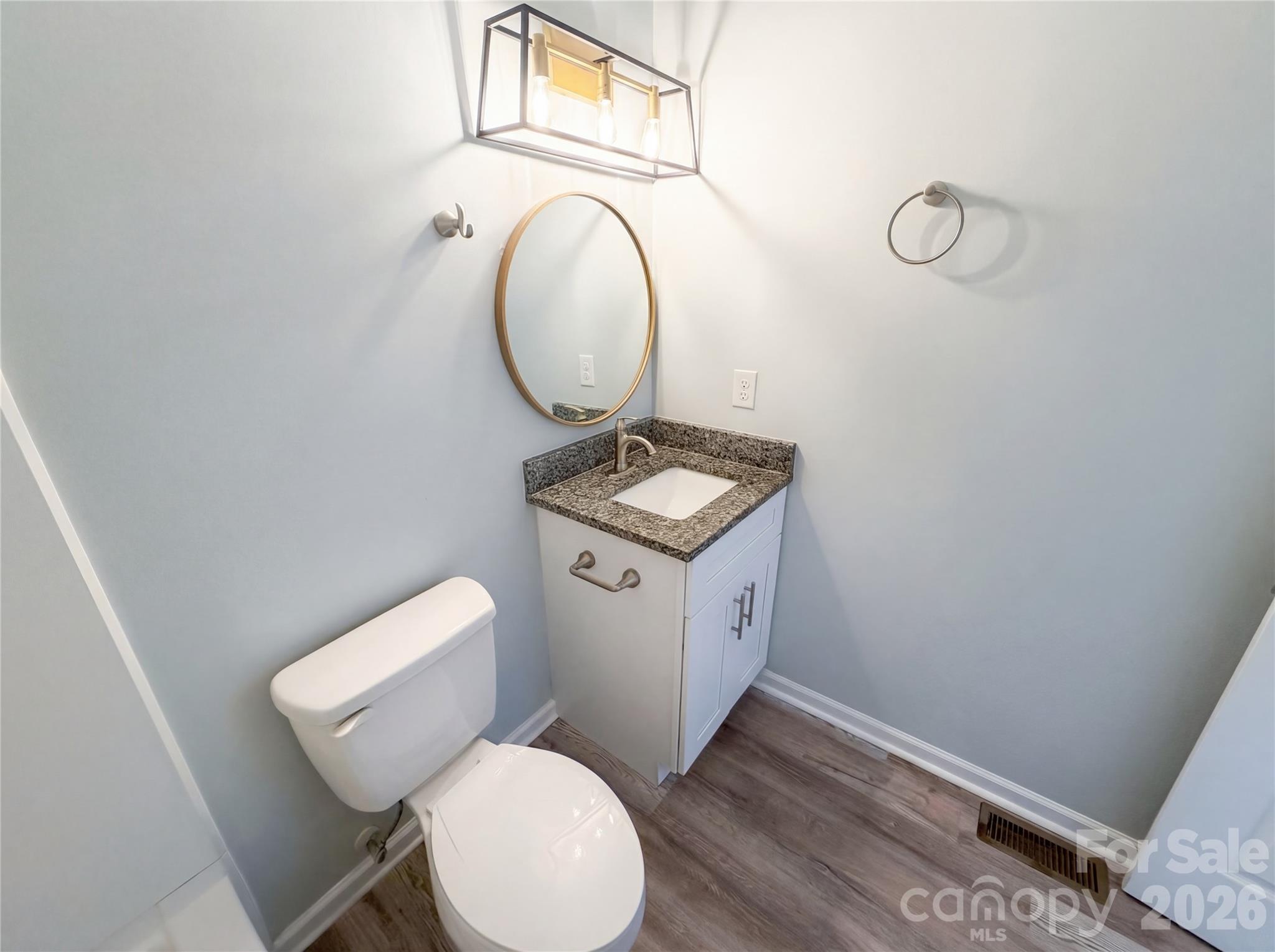 6628 Cool Water Court Charlotte NC 28215