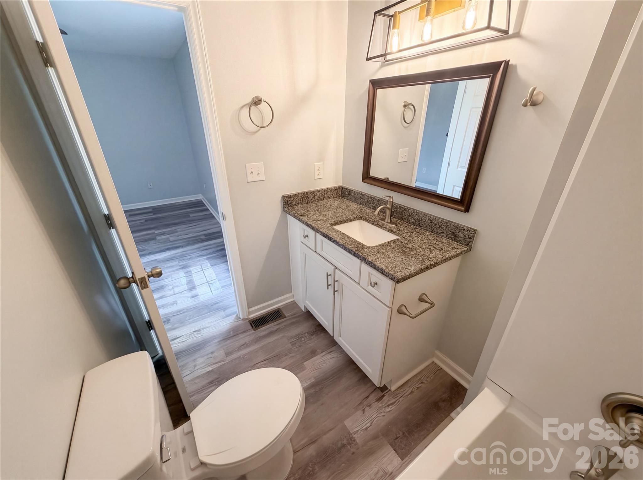 6628 Cool Water Court Charlotte NC 28215