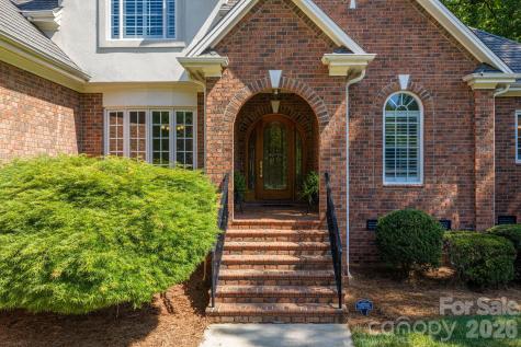 110 Elizabeth Court Mount Holly NC 28120