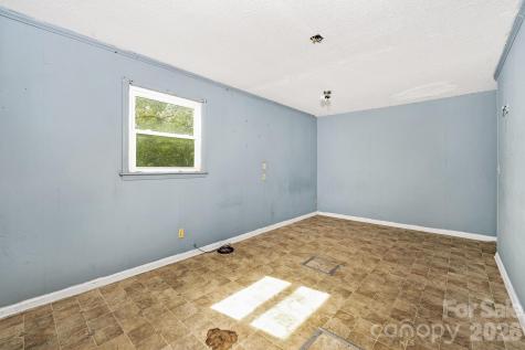 5201 Flay Road Lincolnton NC 28092