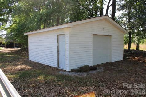 249 J L Green Lane Pageland SC 29728