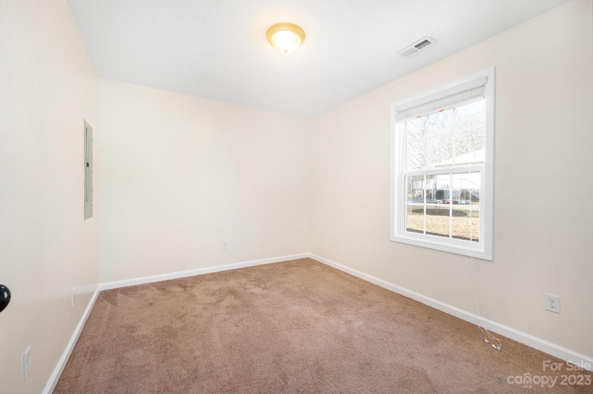 19 Dogwood Road Arden NC 28704