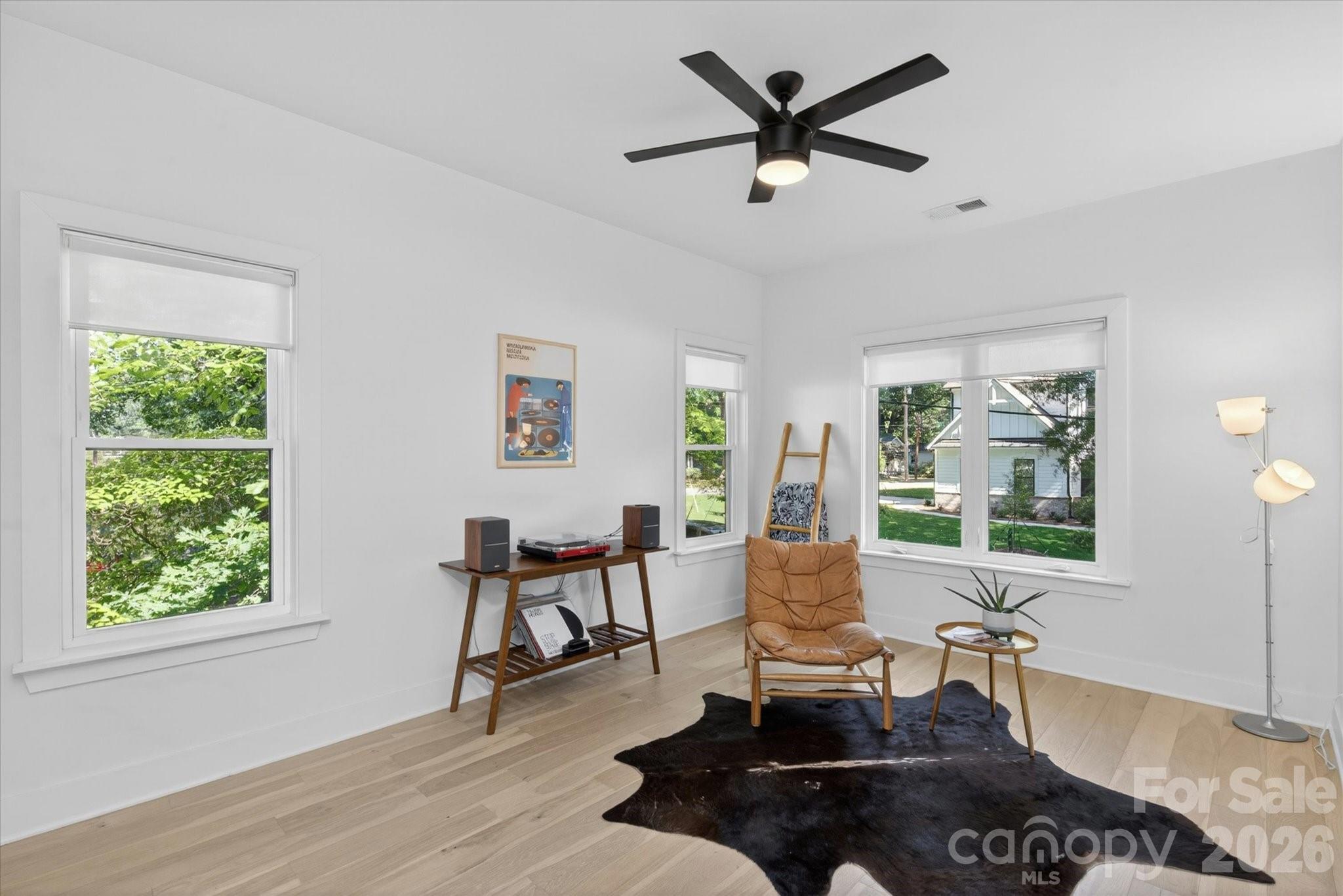 1608 Chippendale Road Charlotte NC 28205