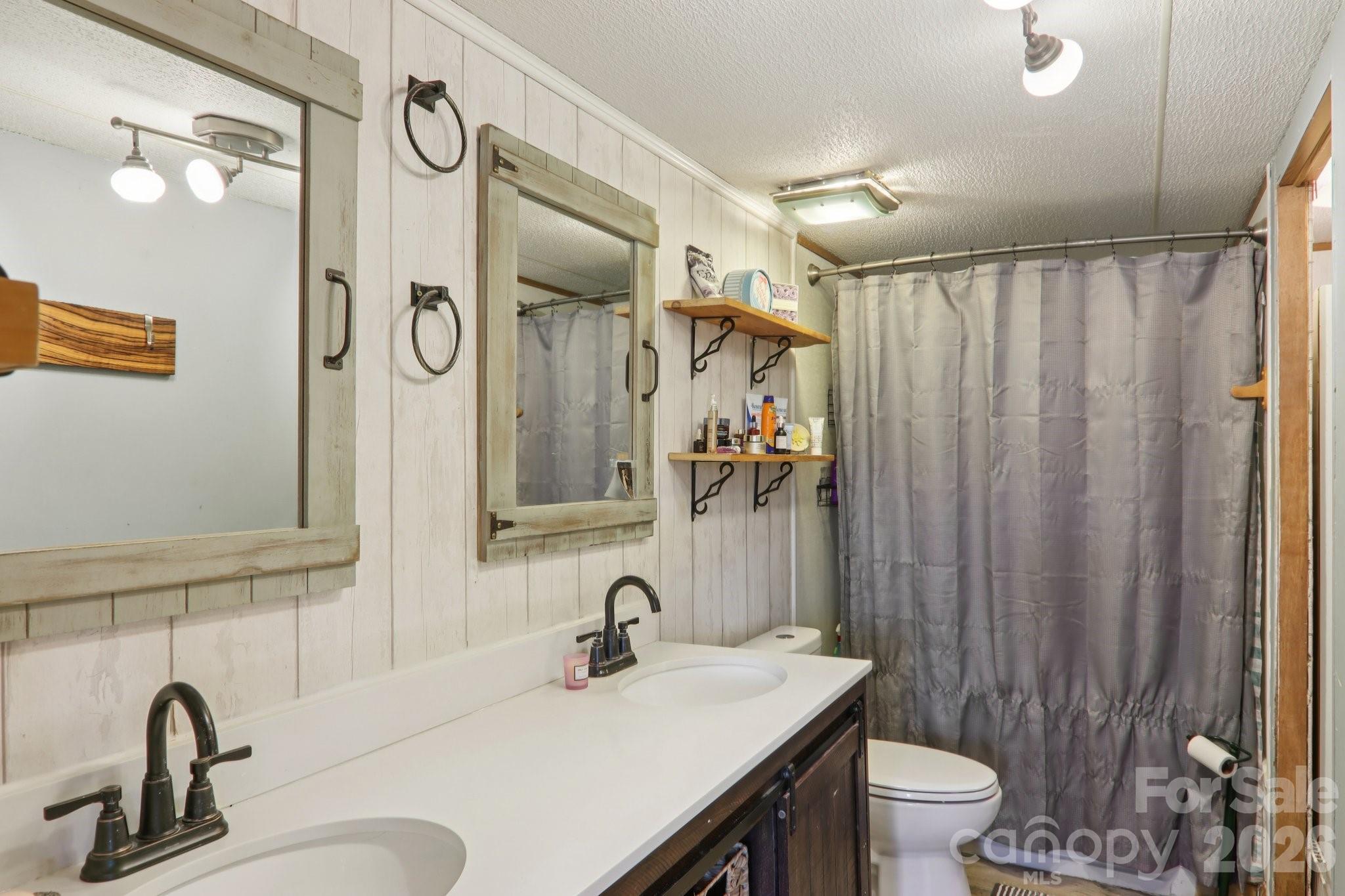 99 Colton Drive Leicester NC 28748