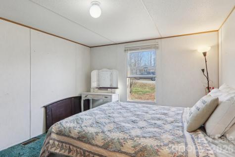 99 Colton Drive Leicester NC 28748
