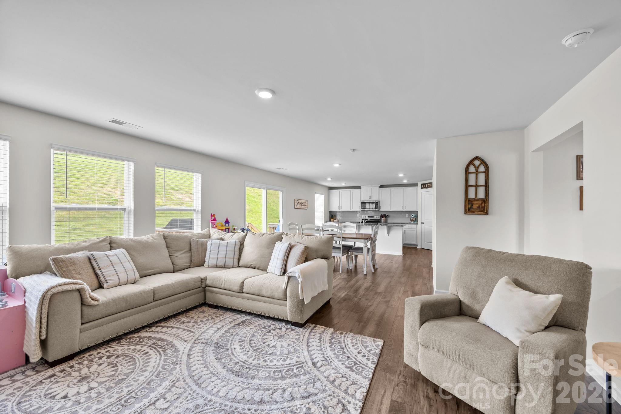183 Marathon Lane Candler NC 28715