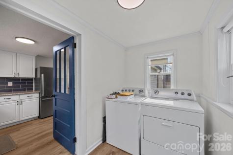 164 Lakeside Drive Asheville NC 28806