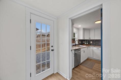 164 Lakeside Drive Asheville NC 28806