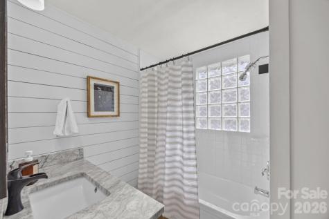 164 Lakeside Drive Asheville NC 28806