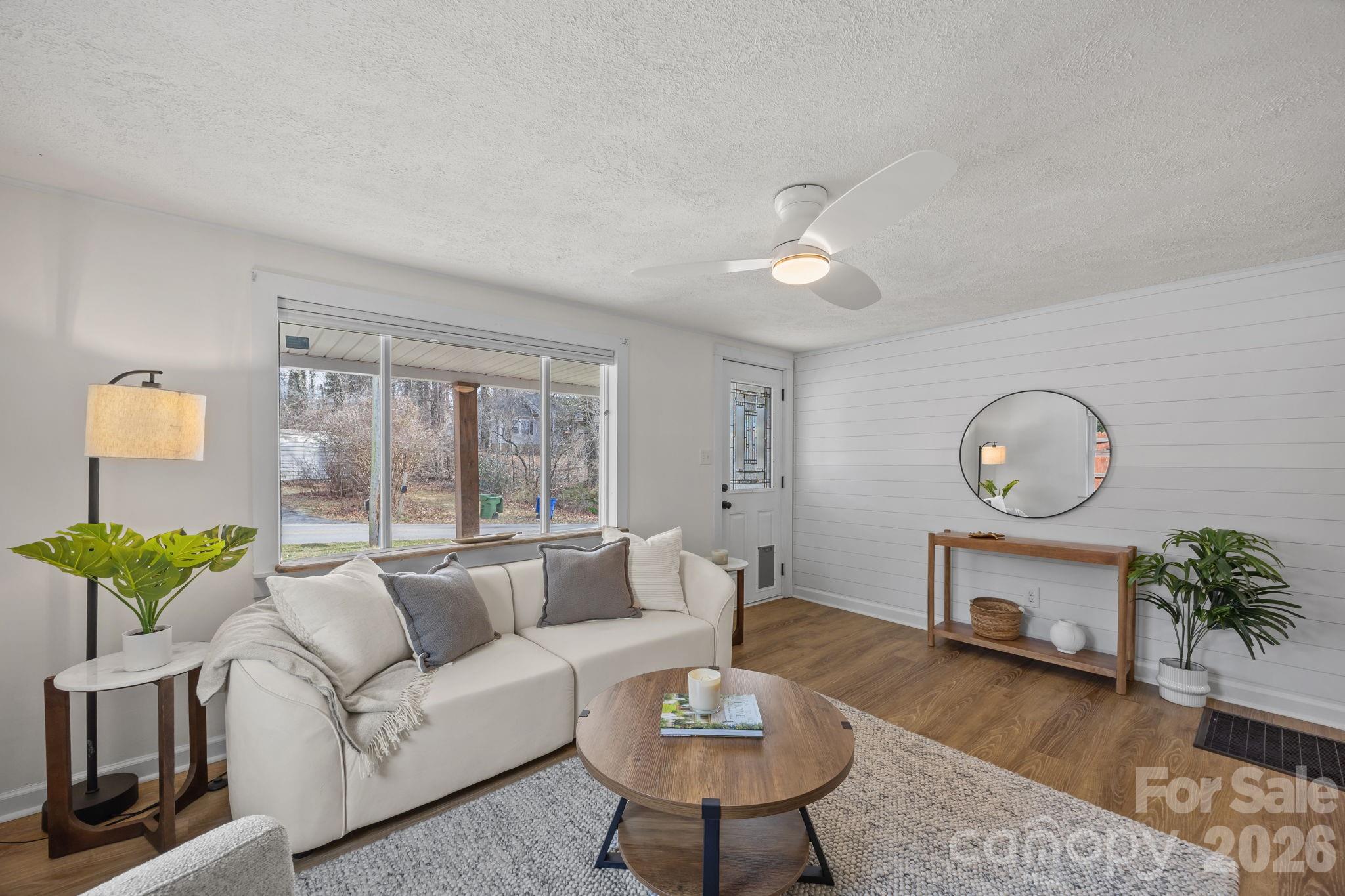 164 Lakeside Drive Asheville NC 28806