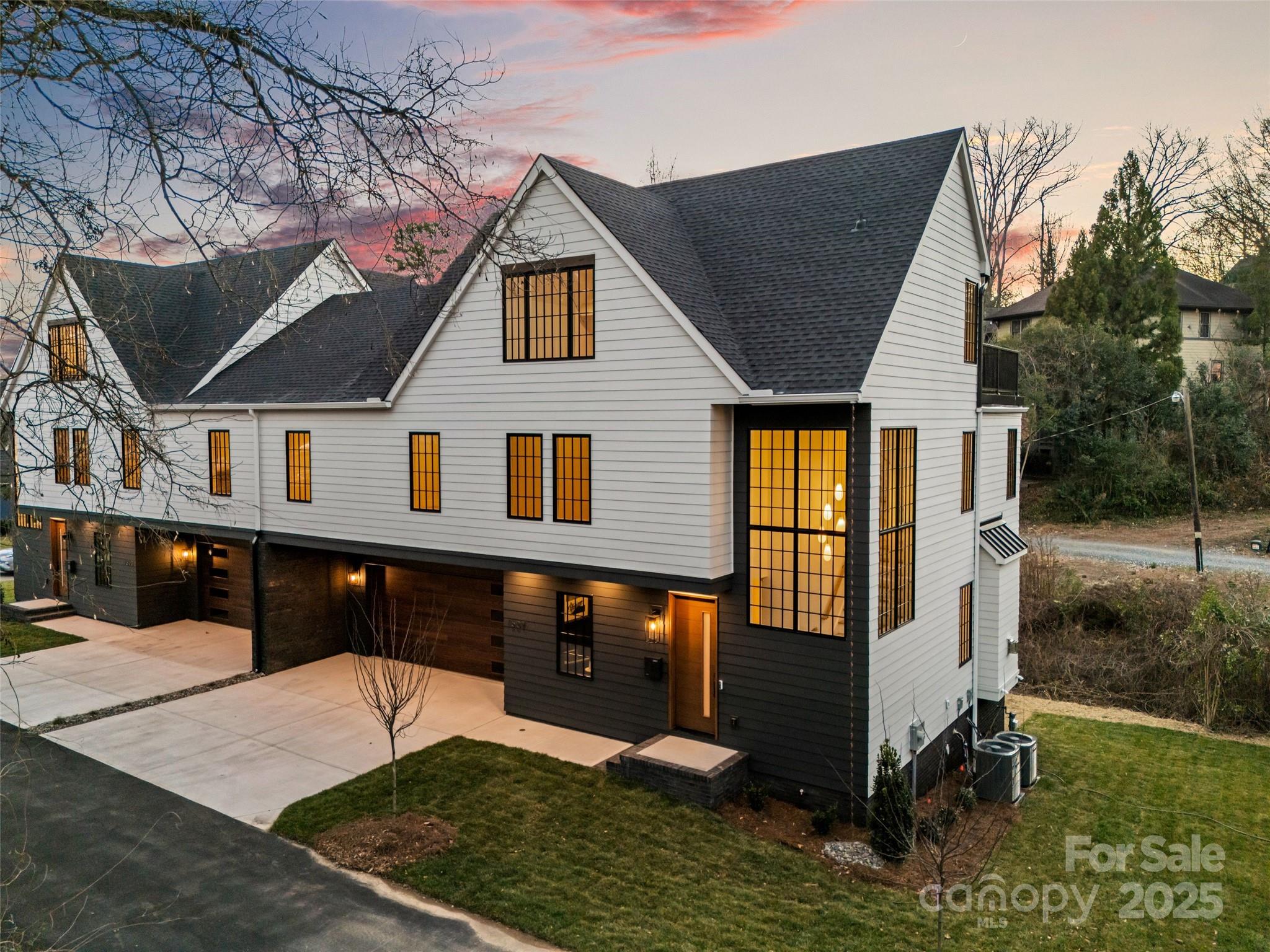 1607 Tippah Park Court Charlotte NC 28205