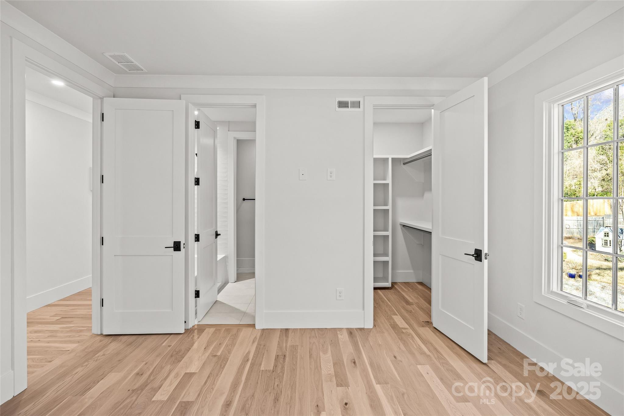1607 Tippah Park Court Charlotte NC 28205
