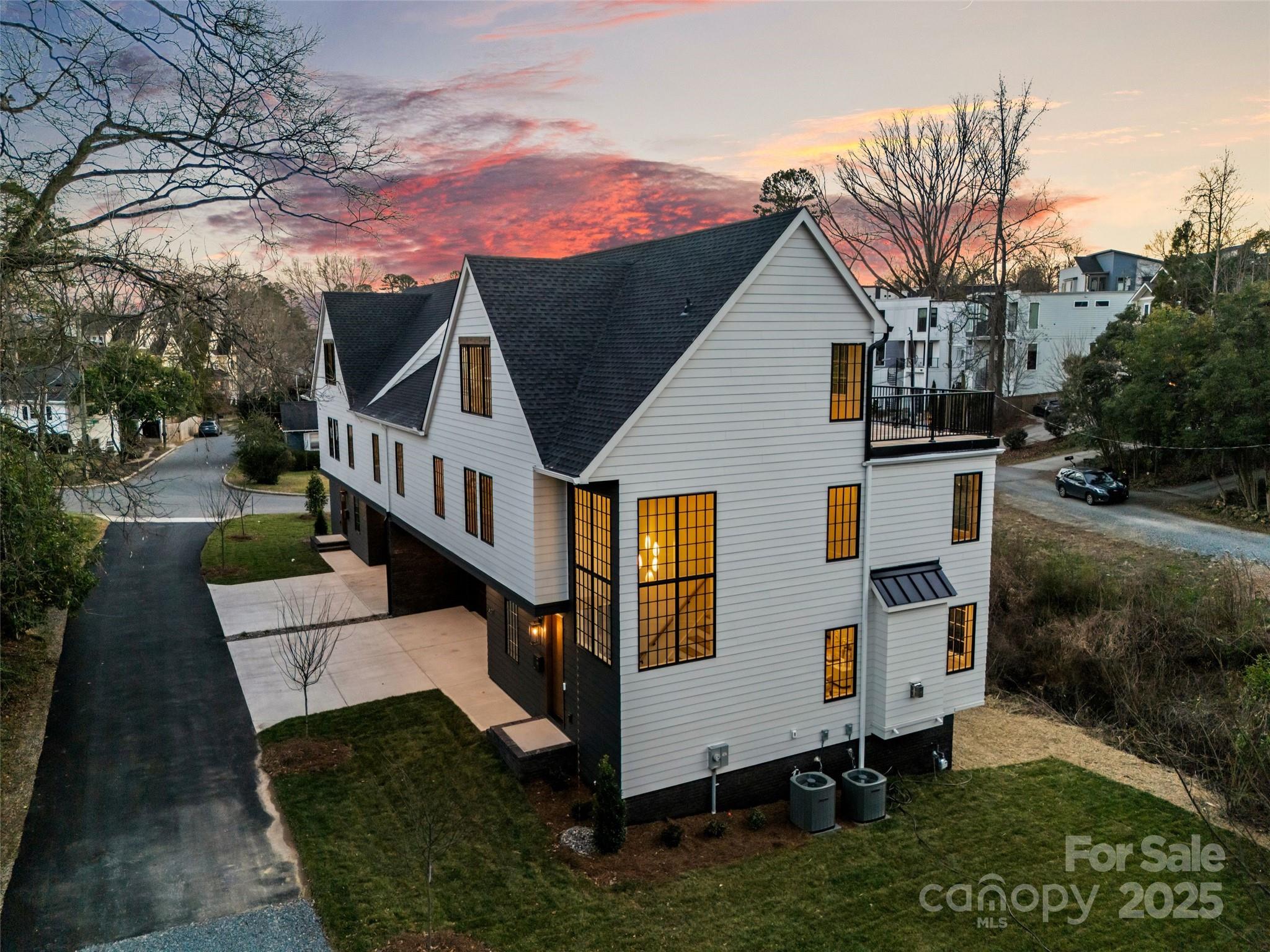 1607 Tippah Park Court Charlotte NC 28205