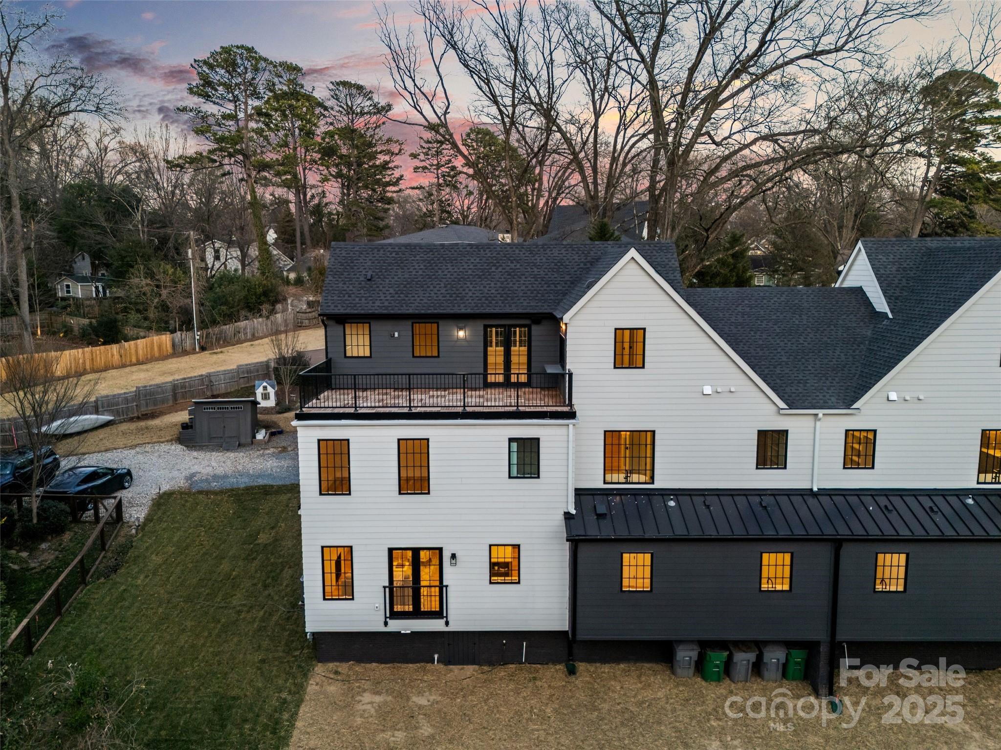 1607 Tippah Park Court Charlotte NC 28205