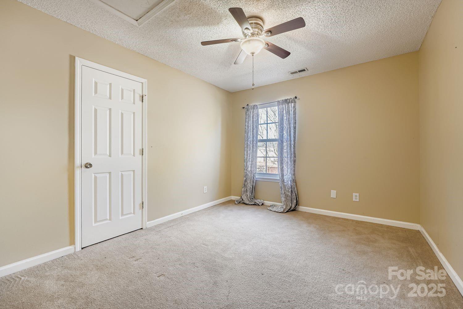 10303 Baskerville Avenue Charlotte NC 28269