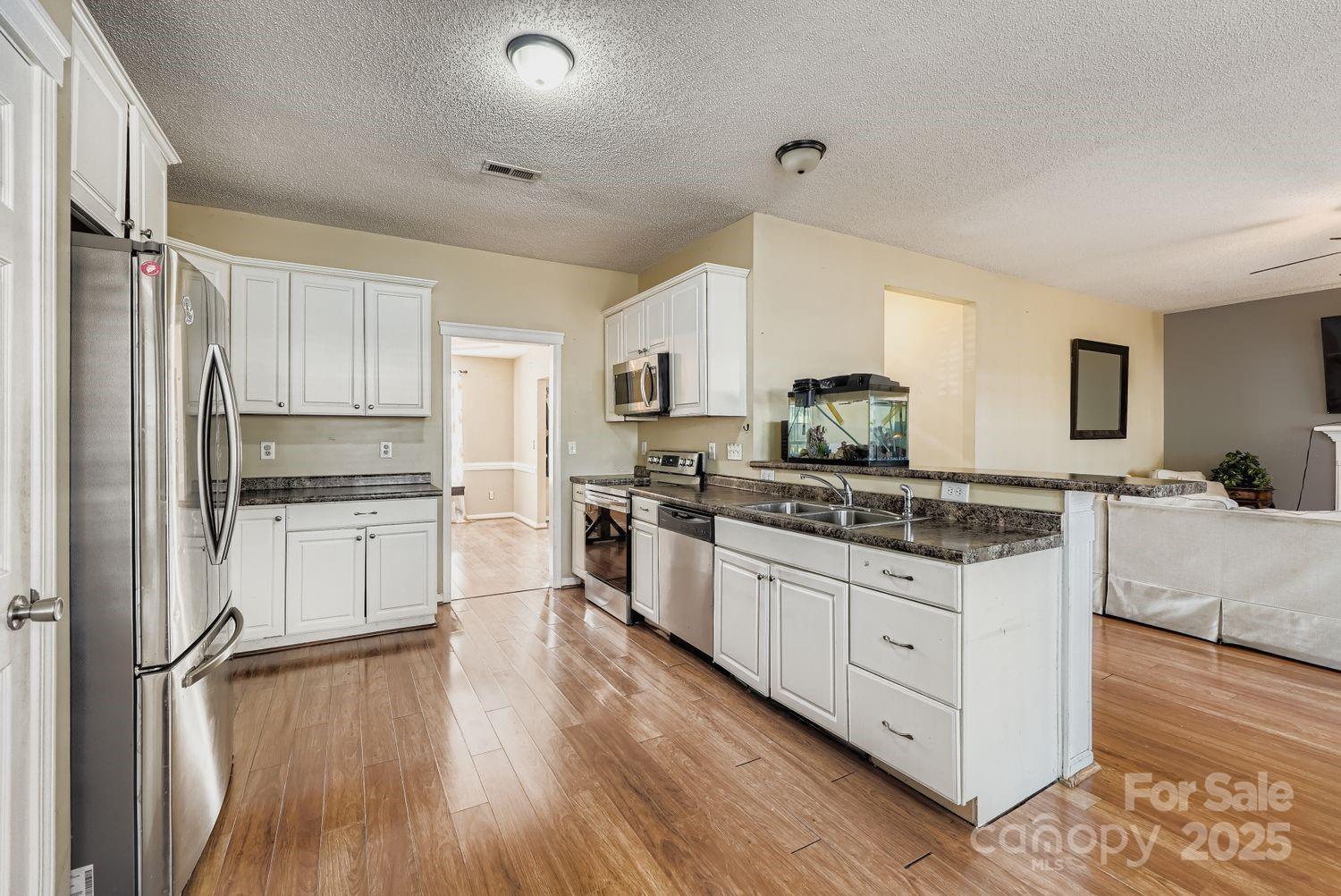 10303 Baskerville Avenue Charlotte NC 28269