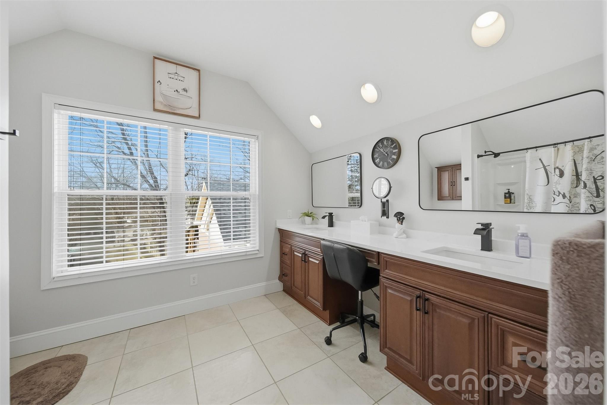 1002 S Brady Avenue Newton NC 28658