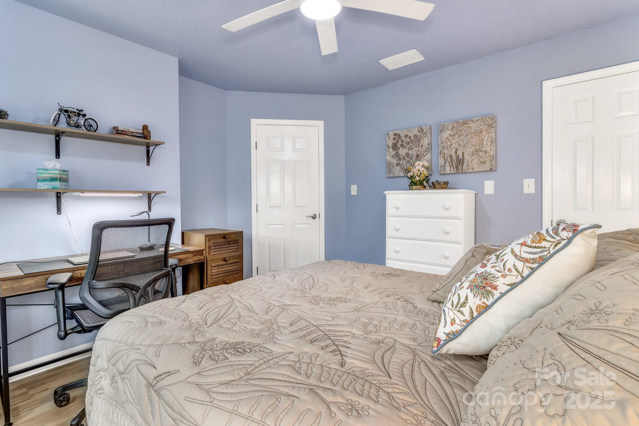 121 Cimarron Drive Asheville NC 28803