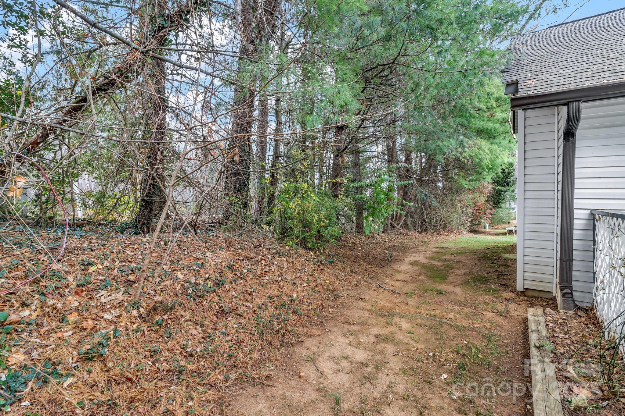 121 Cimarron Drive Asheville NC 28803