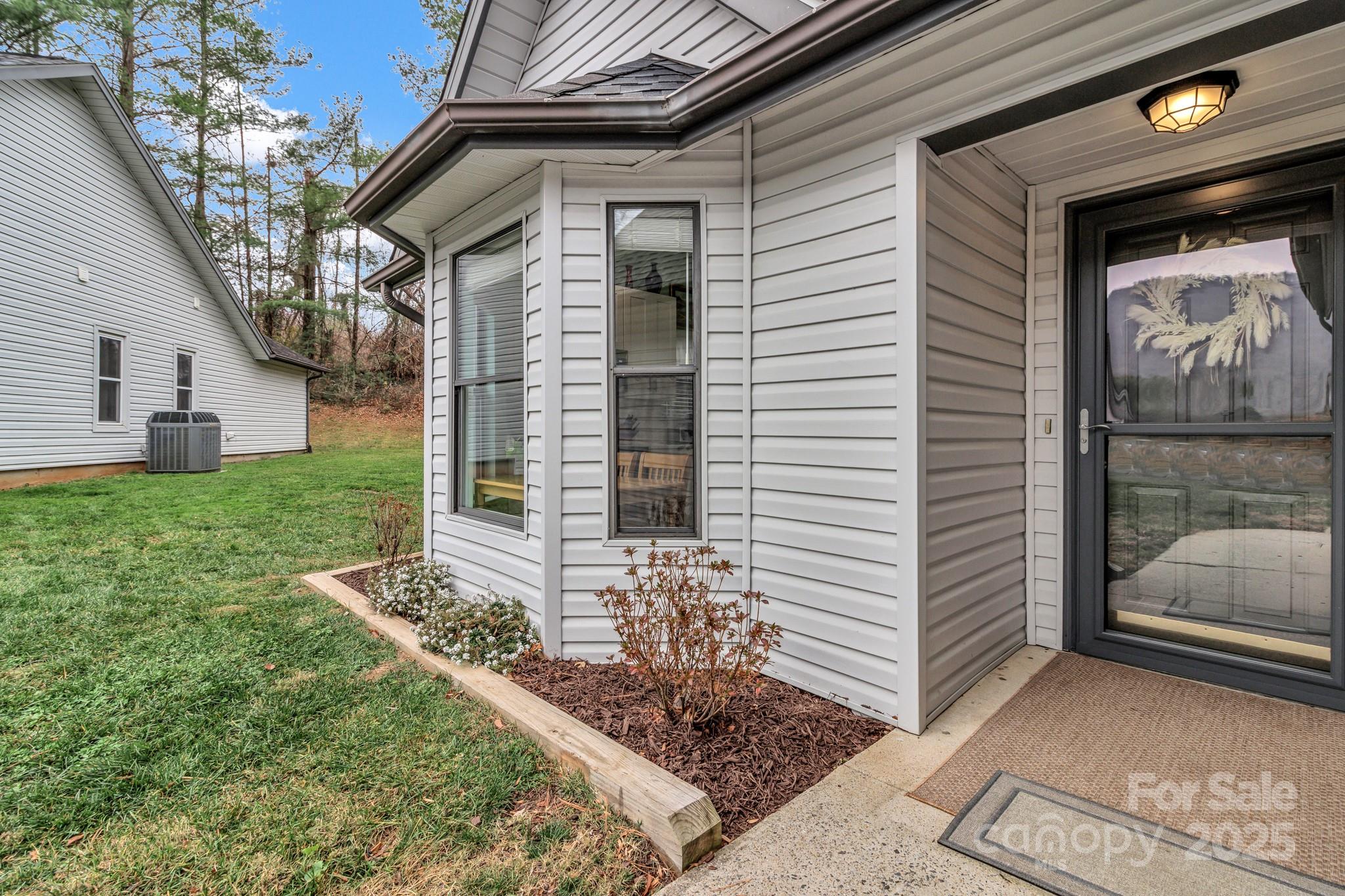 121 Cimarron Drive Asheville NC 28803