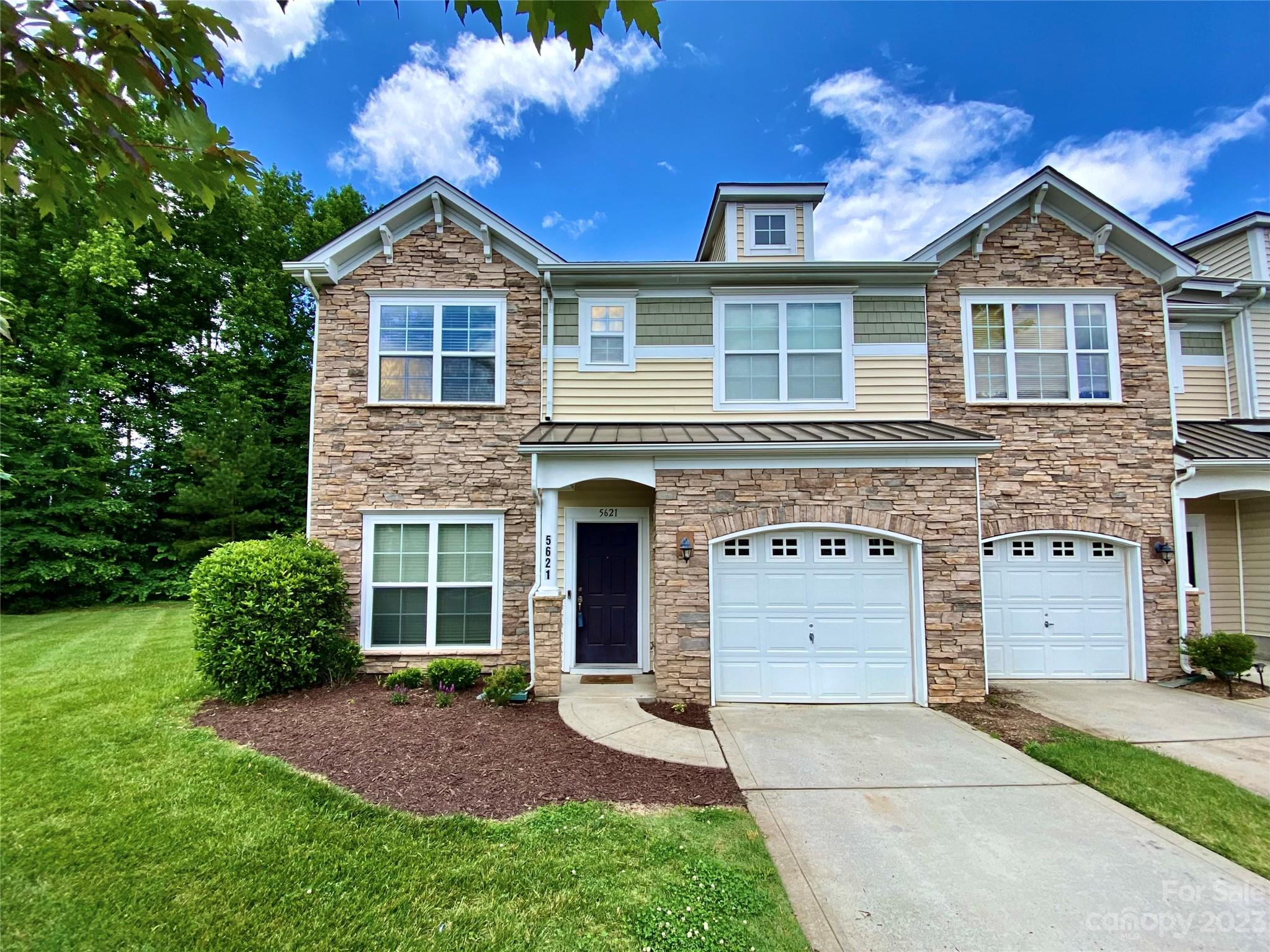 5621 Tipperlinn Way Charlotte NC 28278