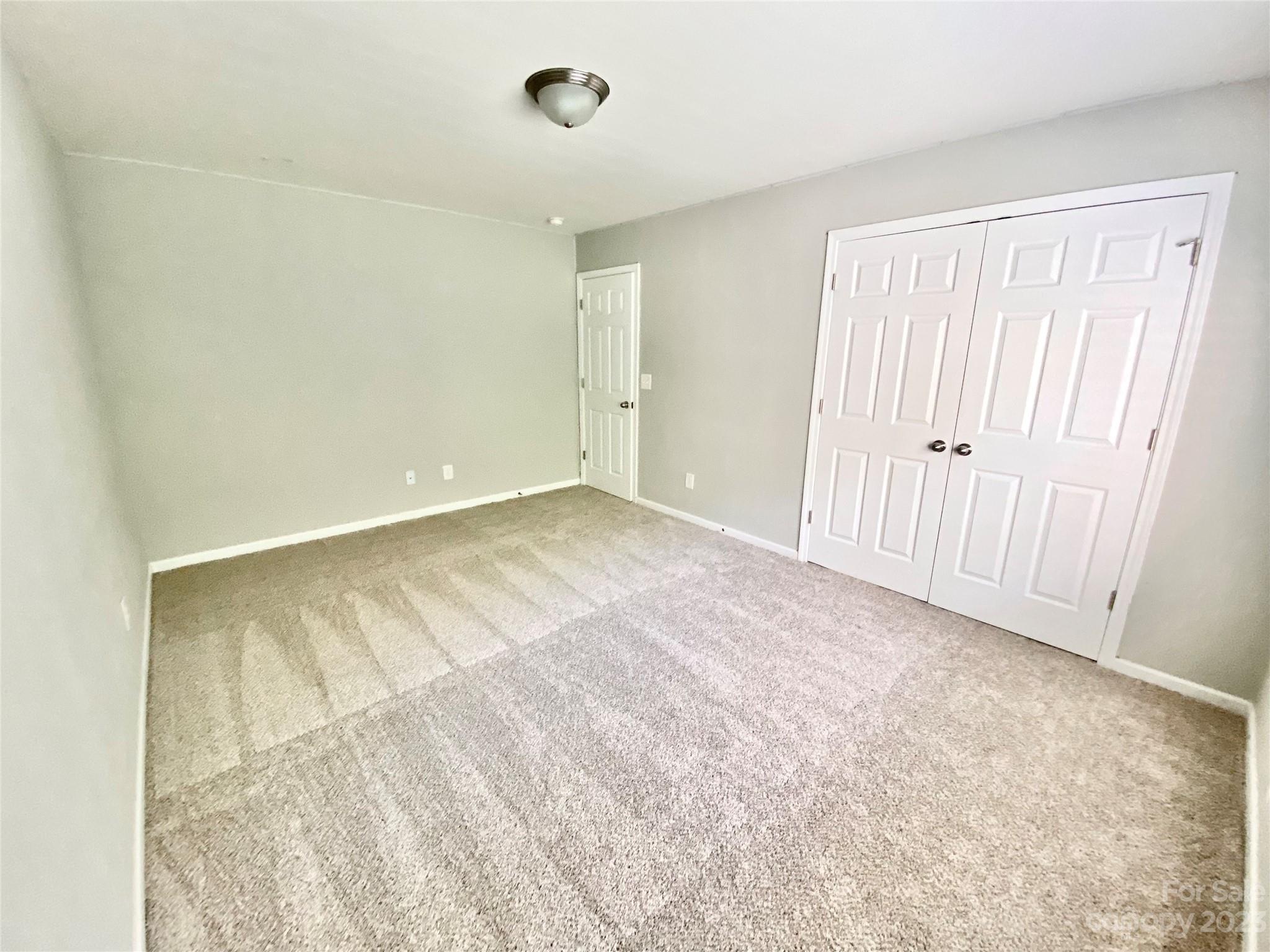5621 Tipperlinn Way Charlotte NC 28278