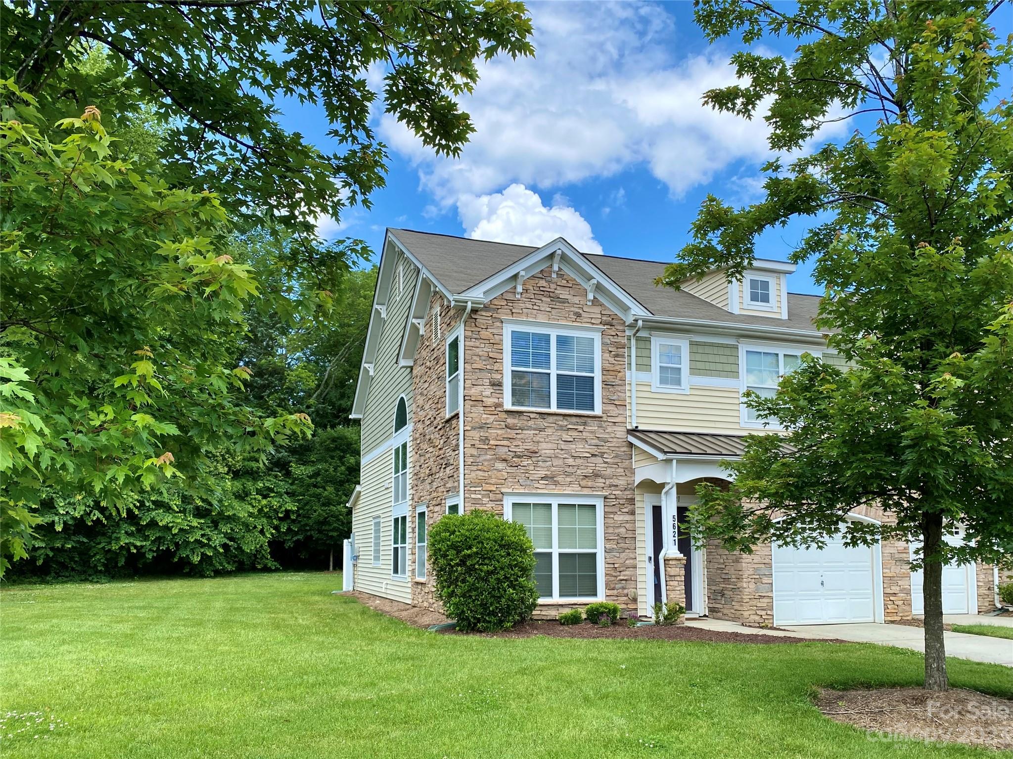 5621 Tipperlinn Way Charlotte NC 28278