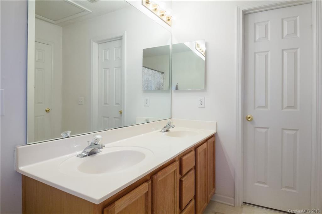 10170 Forest Landing Drive Charlotte NC 28213